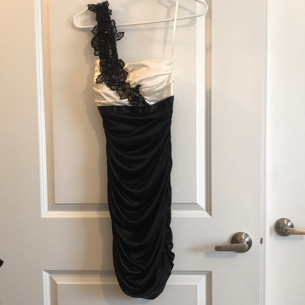 Prom/homecoming dress
